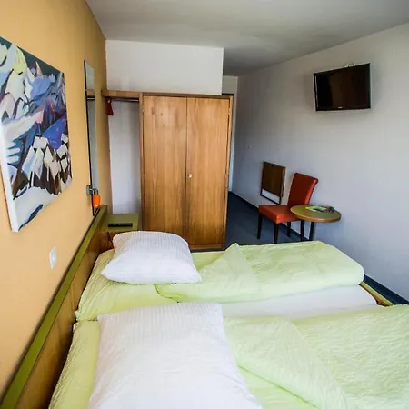 Derby Hotel Fiesch